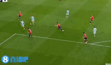 马竞官方：巴里奥斯比赛中头部与队友相撞，医疗检查排除严重受伤