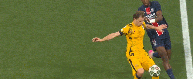 欧冠决赛复盘：巴黎“狂锋”背后有高人指点，请叫他们新典礼中场